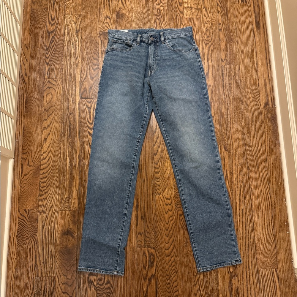 Men’s Gap Straight Jeans size 32x34